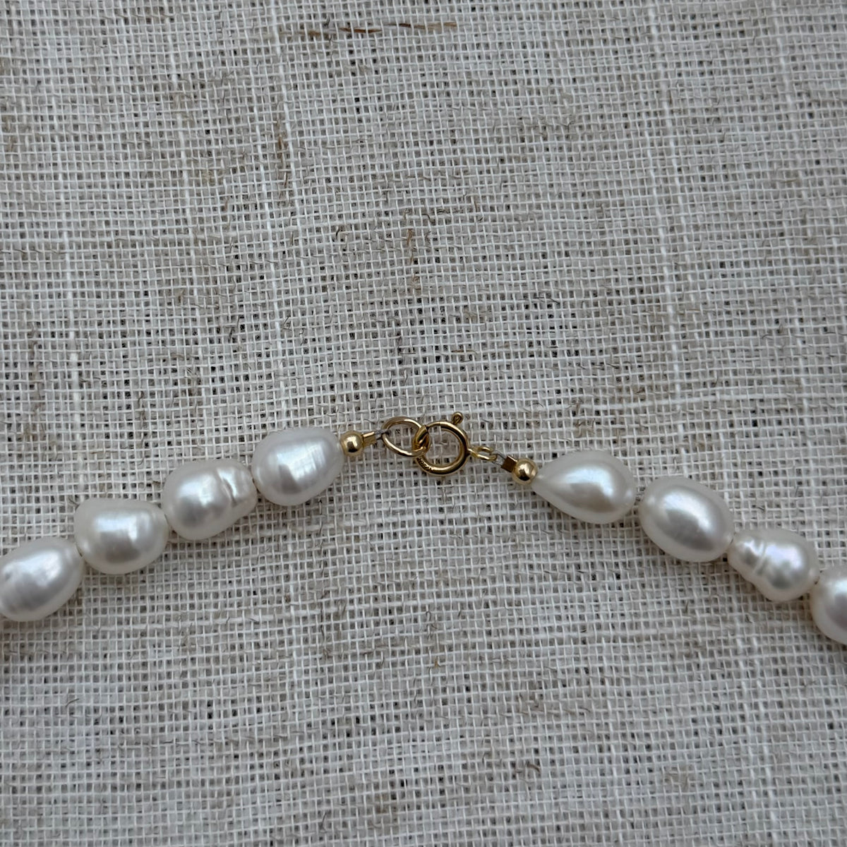 Oval Freshwater Pearl Necklace